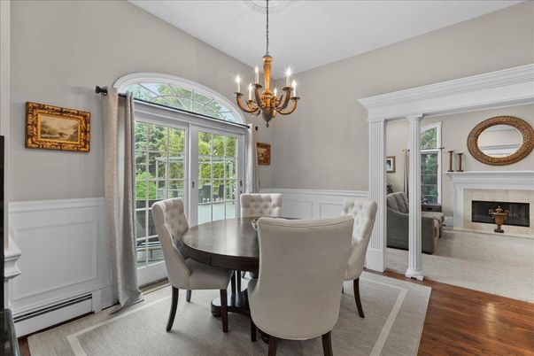 Chandelier, Dining room, Fireplace, Interior, Wood Texture Flooring