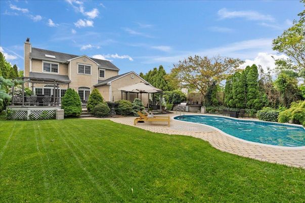 Backyard, Exterior, Pool