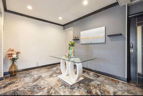 Interior, Recessed Lighting