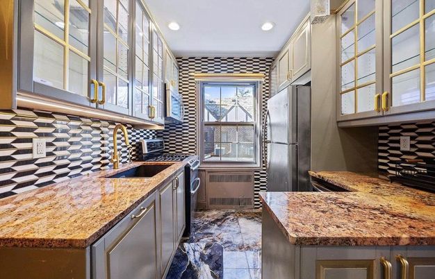 Interior, Kitchen, Recessed Lighting