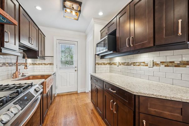 Interior, Kitchen, Recessed Lighting, Wood Texture Flooring