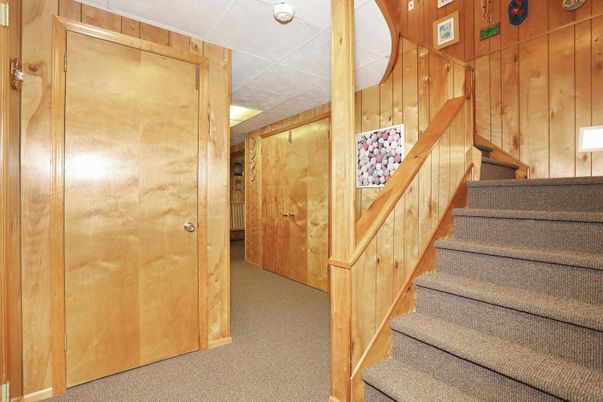 Interior, Wooden Walls