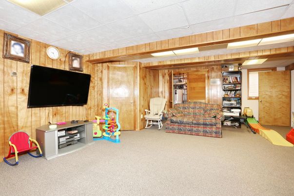 Interior, Wooden Walls
