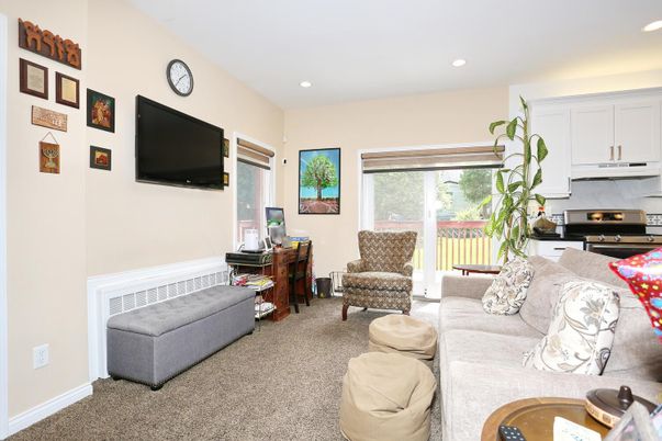 Interior, Kitchen, Living room, Recessed Lighting