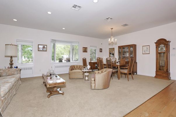 Chandelier, Dining room, Interior, Living room, Recessed Lighting, Wood Texture Flooring