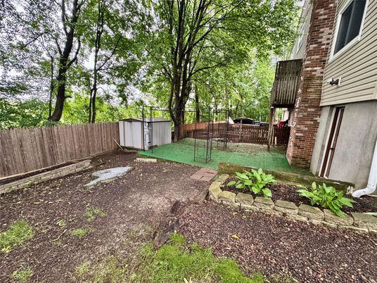 Backyard, Exterior, Playground