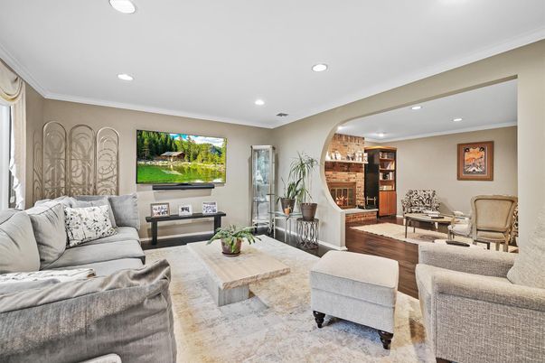 Fireplace, Interior, Living room, Recessed Lighting, Wood Texture Flooring
