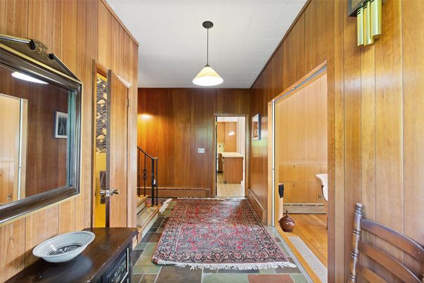 Interior, Pendant Lights, Wooden Walls