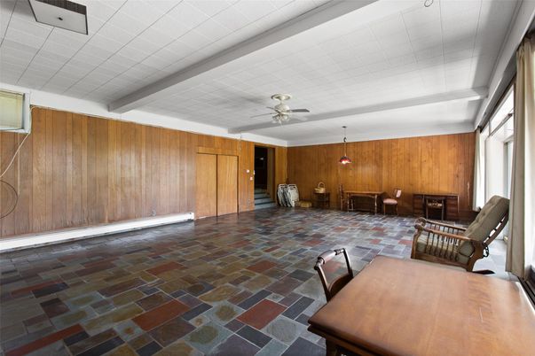 Interior, Pendant Lights, Wooden Walls