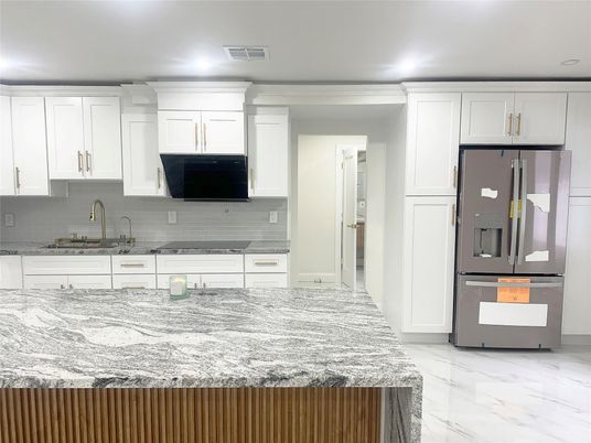 Interior, Kitchen, Marble, Recessed Lighting