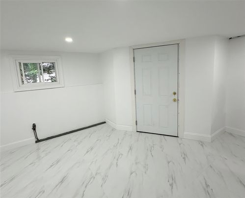Empty room, Interior, Marble, Recessed Lighting
