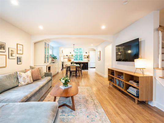 Dining room, Interior, Living room, Pendant Lights, Recessed Lighting, Wood Texture Flooring