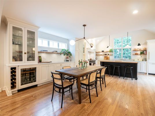 Dining room, Interior, Kitchen, Pendant Lights, Recessed Lighting, Wood Texture Flooring
