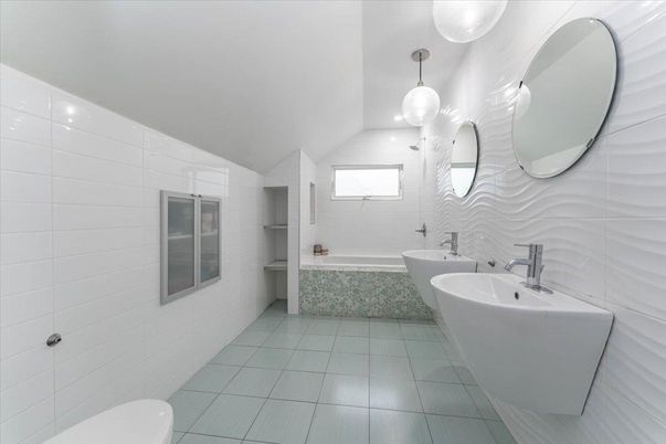 Bathroom, Dual Sink Vanities, Free Standing Baths, Interior, Pendant Lights