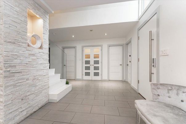 Exterior, Recessed Lighting