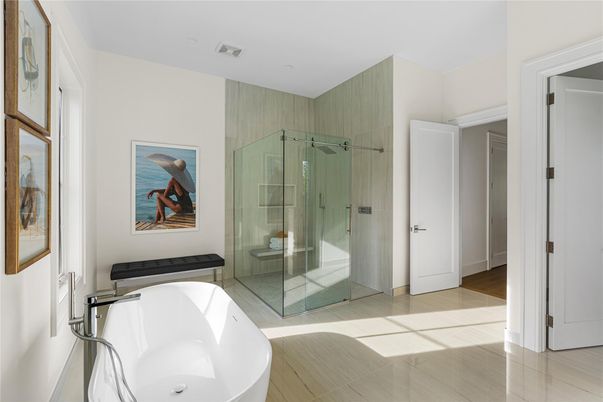 Bathroom, Free Standing Baths, Glass Shower, Interior