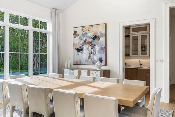 Dining room, Interior