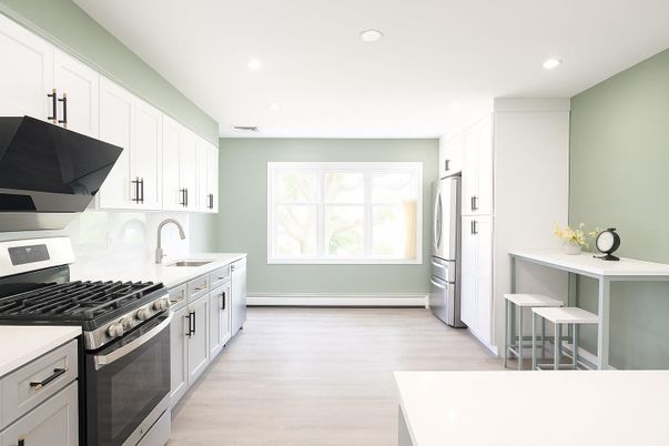 Interior, Kitchen, Recessed Lighting, Wood Texture Flooring
