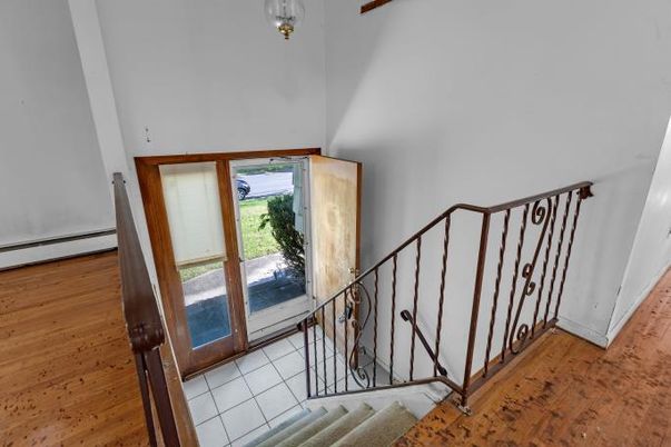 Chandelier, Interior, Wood Texture Flooring