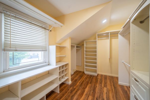 Interior, Recessed Lighting, Walk-in Closets, Wood Texture Flooring