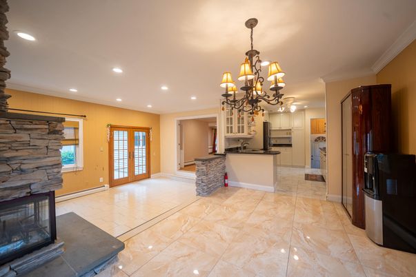Chandelier, Interior, Kitchen, Recessed Lighting