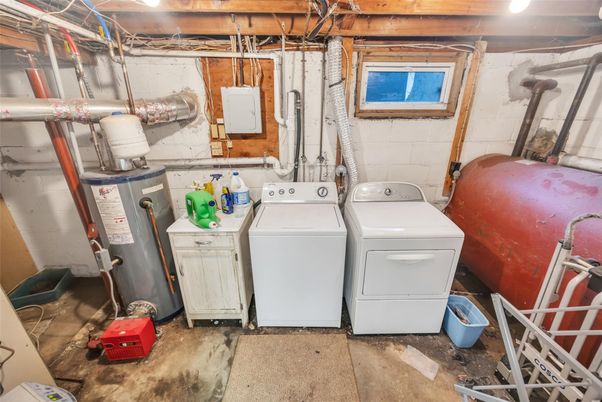 Interior, Washer