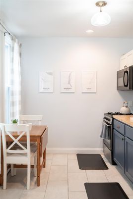 Dining room, Interior, Kitchen, Recessed Lighting