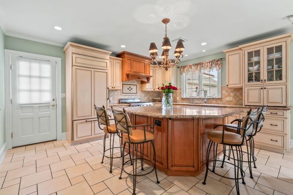 Chandelier, Interior, Kitchen, Recessed Lighting