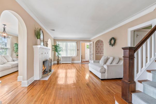 Fireplace, Interior, Living room, Pendant Lights, Wood Texture Flooring