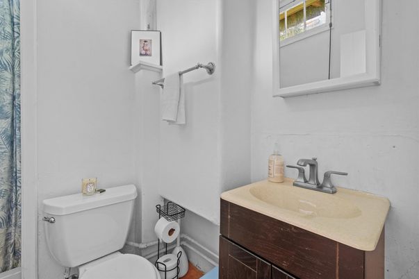 Bathroom, Interior