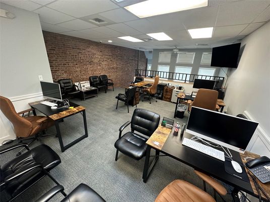 Home Office, Interior, Recessed Lighting, Stone Walls