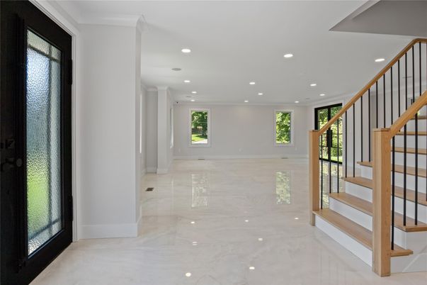 Empty room, Interior, Marble, Recessed Lighting
