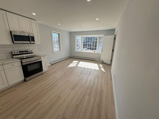 Interior, Kitchen, Recessed Lighting, Wood Texture Flooring