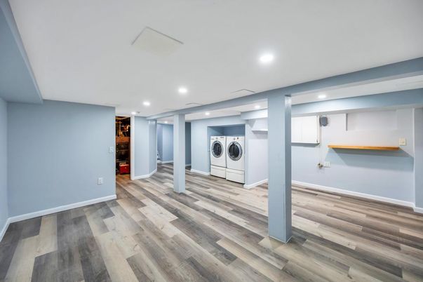 Interior, Recessed Lighting, Utility Closets, Washer, Wood Texture Flooring