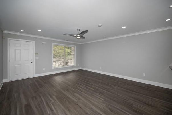 Empty room, Interior, Recessed Lighting, Wood Texture Flooring