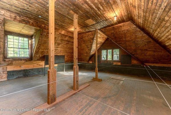 Empty room, Interior, Wooden Ceilings, Wood Texture Flooring, Wooden Walls