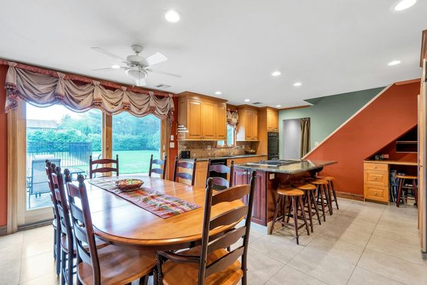 Dining room, Interior, Kitchen, Recessed Lighting