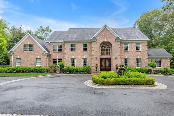 Exterior, Facade, Brick Facade, French Provincial