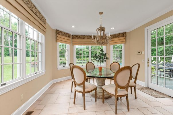 Chandelier, Dining room, Interior, Recessed Lighting