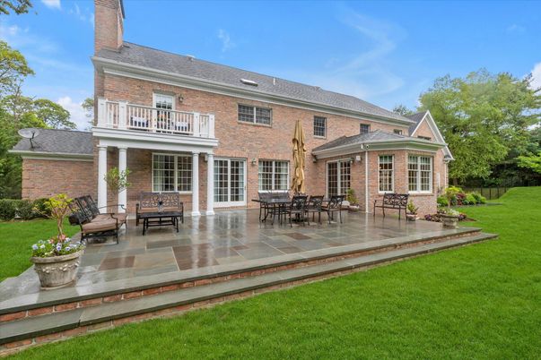 Backyard, Exterior, Facade, Brick Facade, Georgian