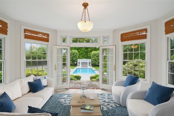 Interior, Living room, Pendant Lights, Pool, Sun Room