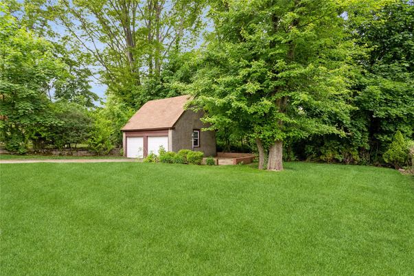 Backyard, Detached Garage, Exterior