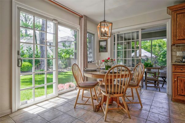 Dining room, Interior, Pendant Lights