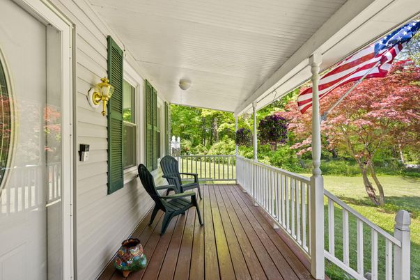 Exterior, Wood Texture Flooring