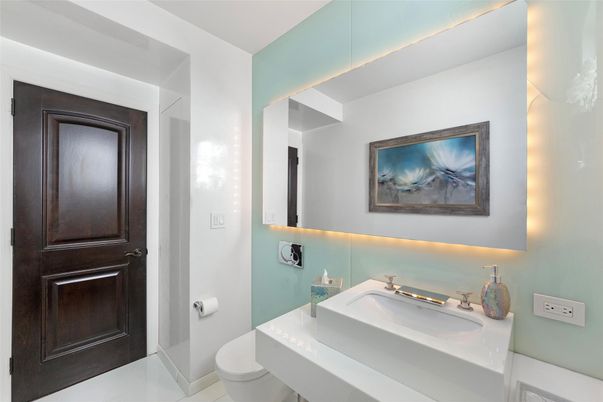 Bathroom, Interior