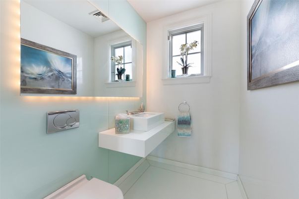 Bathroom, Interior