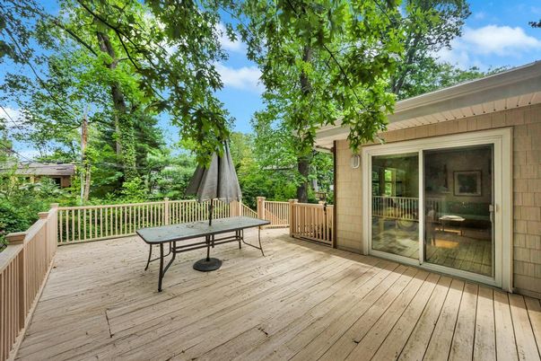 Exterior, Wood Texture Flooring
