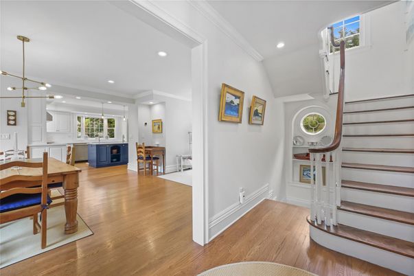 Dining room, Interior, Kitchen, Pendant Lights, Recessed Lighting, Wood Texture Flooring
