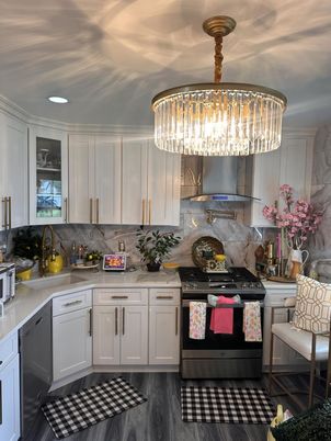 Chandelier, Interior, Kitchen, Wood Texture Flooring