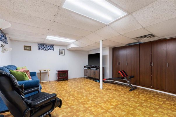 Fitness Equipment, Interior